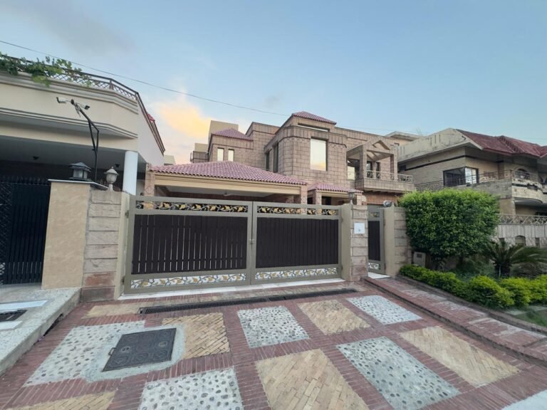 12 Marla Double story House For Sale